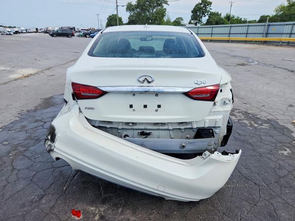 2018 INFINITI Q50