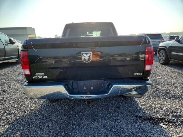 2020 RAM 1500 CLASSIC