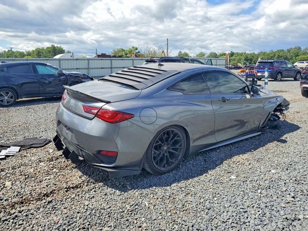 2017 INFINITI Q60