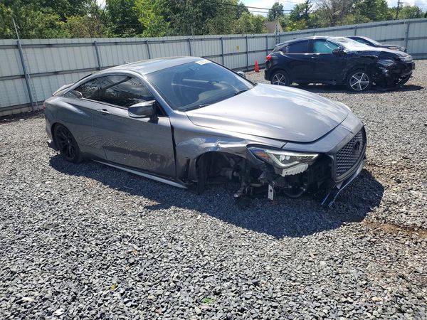 2017 INFINITI Q60