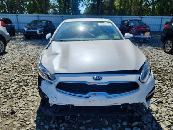 2021 KIA FORTE EX