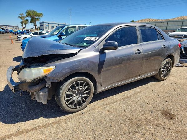 2013 TOYOTA COROLLA