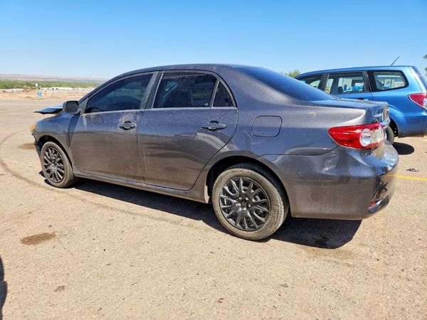 2013 TOYOTA COROLLA