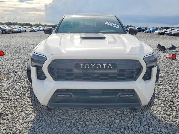 2025 TOYOTA TACOMA