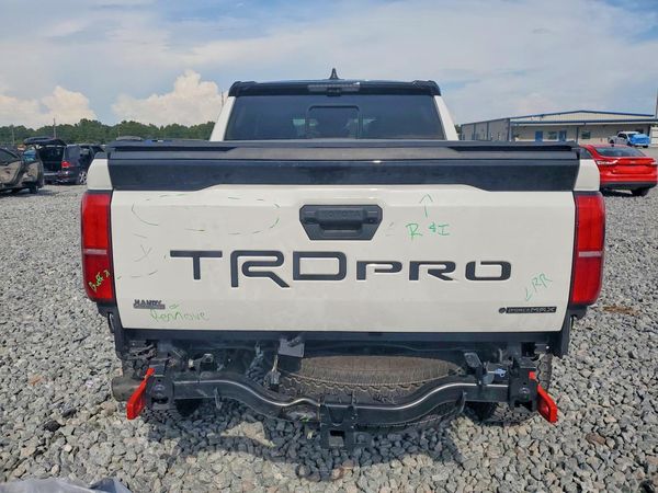 2025 TOYOTA TACOMA