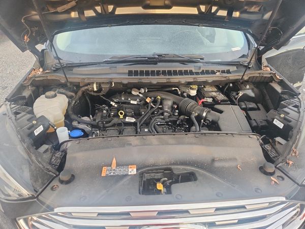 2024 FORD EDGE Titanium — Engine bay