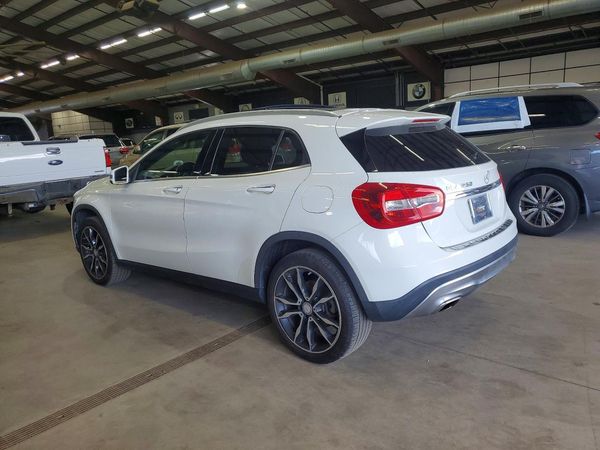 2017 MERCEDES-BENZ GLA GLA250 — DSRA