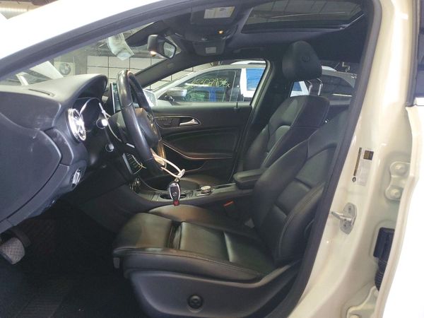 2017 MERCEDES-BENZ GLA GLA250 — DENT