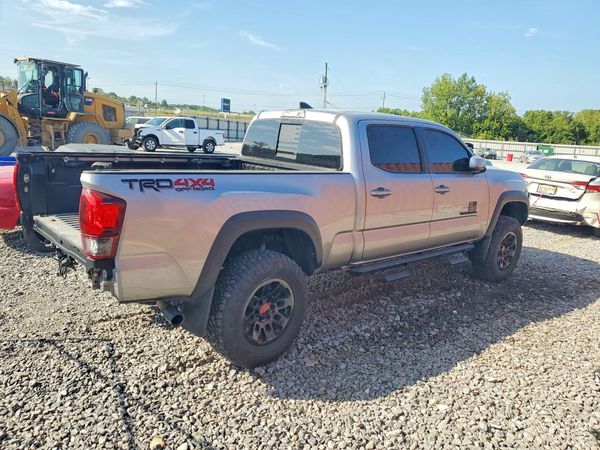 2019 TOYOTA TACOMA