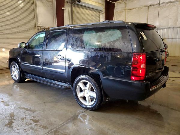 2013 CHEVROLET SUBURBAN LTZ