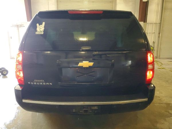 2013 CHEVROLET SUBURBAN LTZ