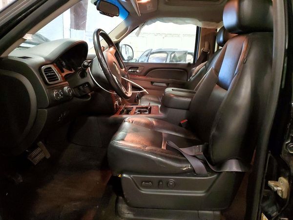 2013 CHEVROLET SUBURBAN LTZ