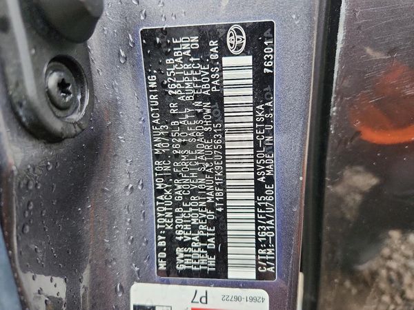2014 TOYOTA CAMRY