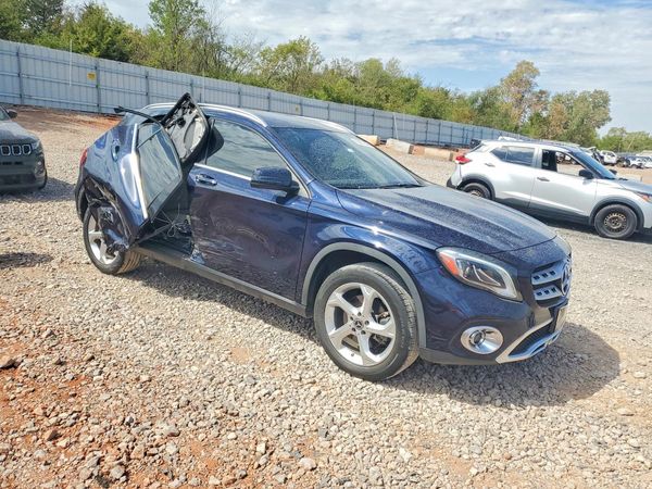 2018 MERCEDES-BENZ GLA
