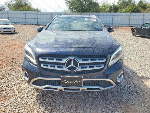 2018 MERCEDES-BENZ GLA