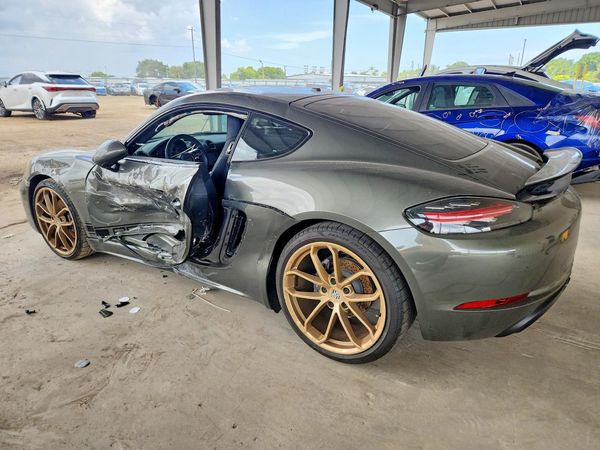 2024 PORSCHE CAYMAN