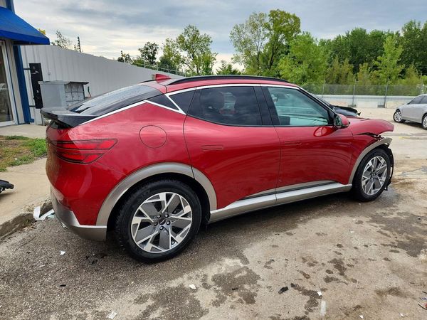 2024 GENESIS GV60 Standard RWD