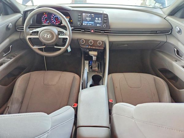 2021 HYUNDAI ELANTRA