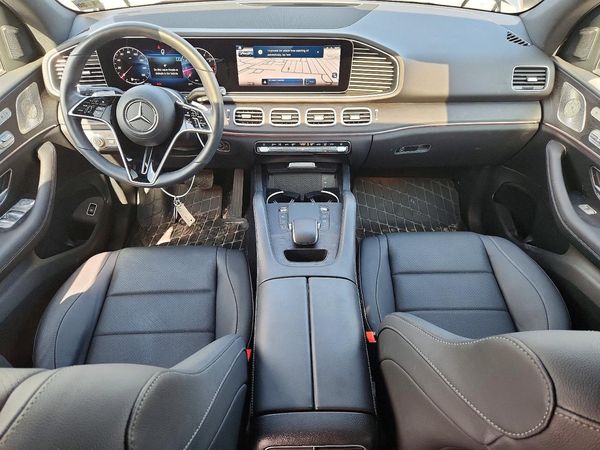 2025 MERCEDES-BENZ GLE
