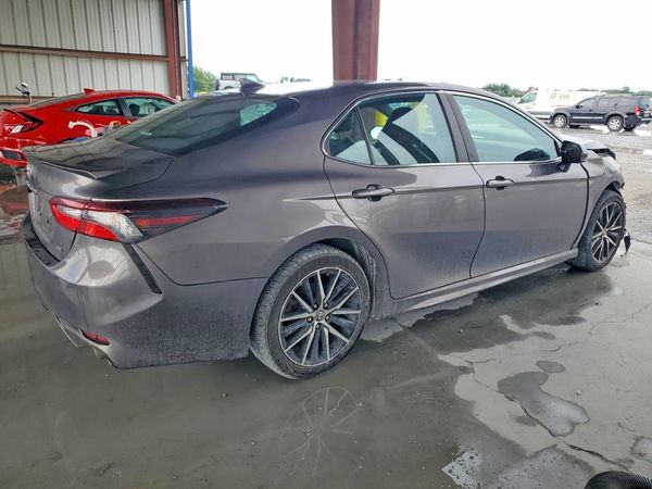 2021 TOYOTA CAMRY