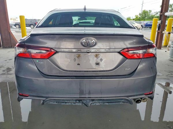 2021 TOYOTA CAMRY