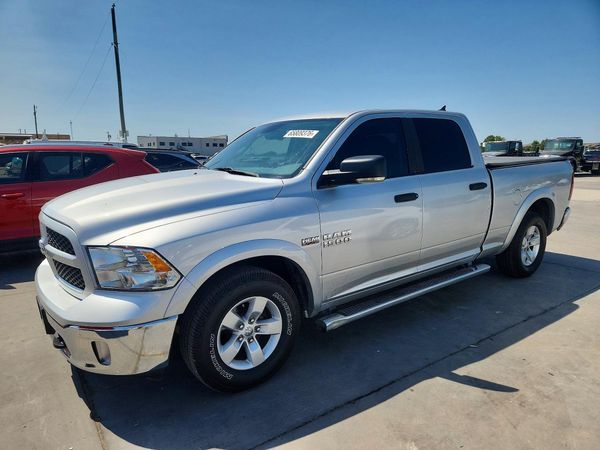 2014 RAM 1500 SLT CREW CAB 4X2