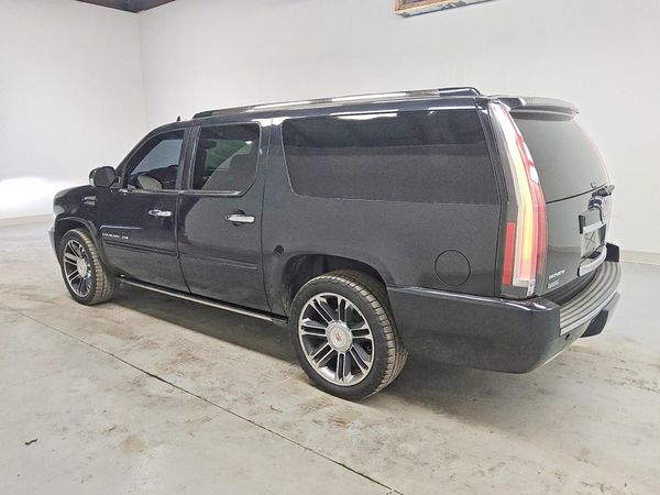 2012 CADILLAC ESCALADE ESV Premium — DSRA