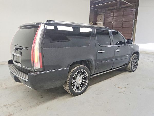 2012 CADILLAC ESCALADE ESV Premium — PSRA