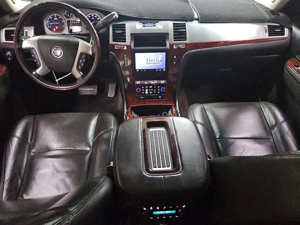 2012 CADILLAC ESCALADE ESV Premium — CKPT