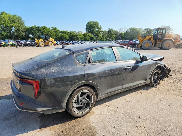 2026 KIA K4