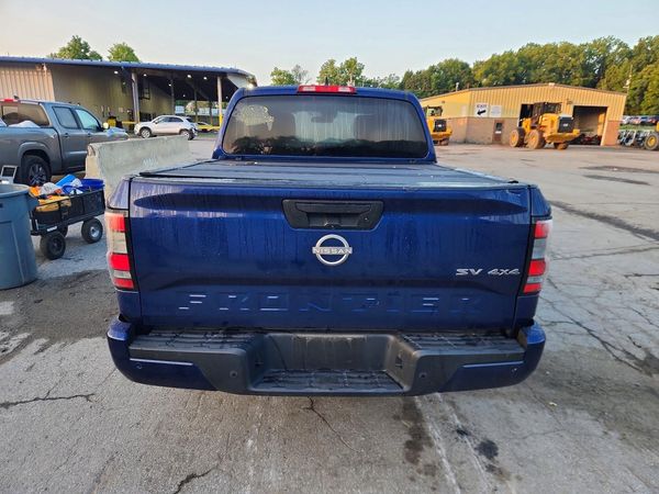 2022 NISSAN FRONTIER Crew Cab