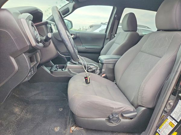 2016 TOYOTA TACOMA