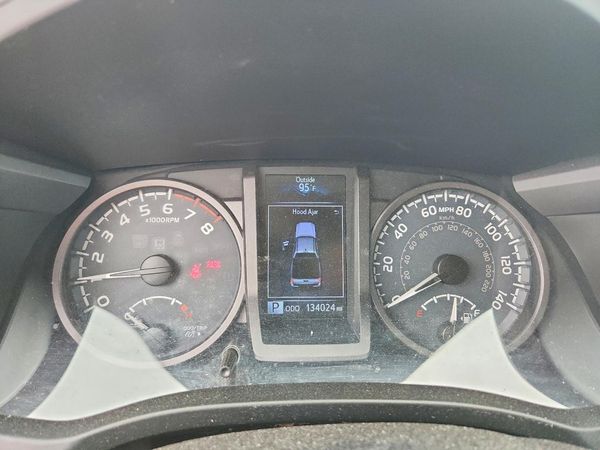 2016 TOYOTA TACOMA