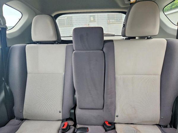 2015 TOYOTA RAV4 XLE (M Grade)