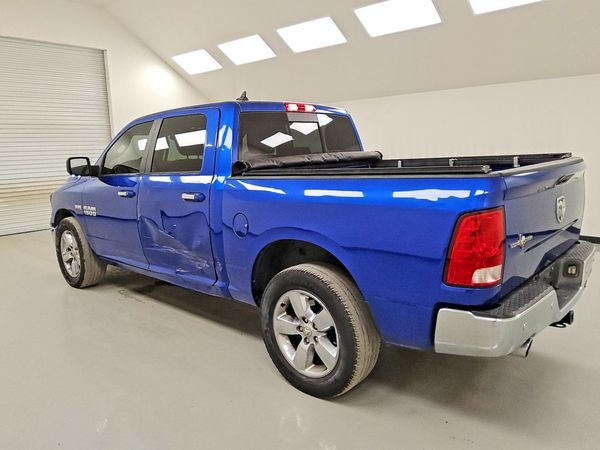 2018 RAM 1500 SLT