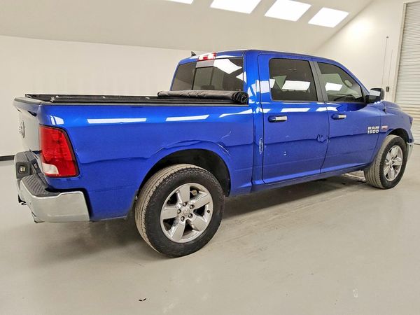 2018 RAM 1500 SLT