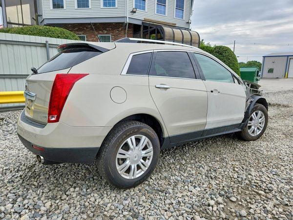 2014 CADILLAC SRX Luxury
