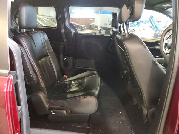 2019 DODGE GRAND CARAVAN GT
