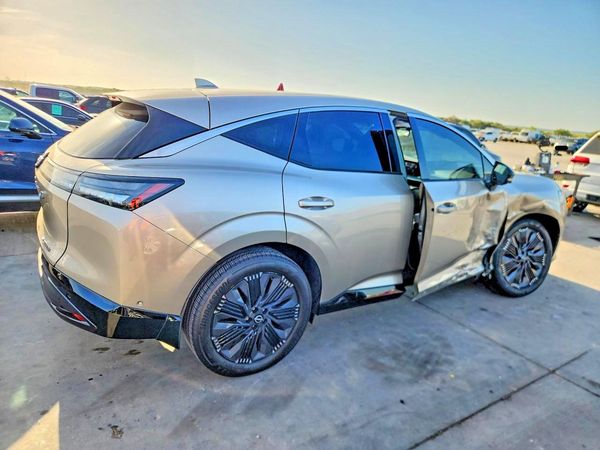 2025 NISSAN MURANO