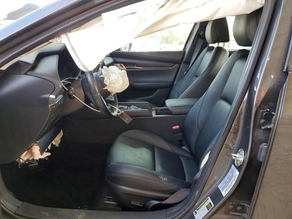 2019 MAZDA 3