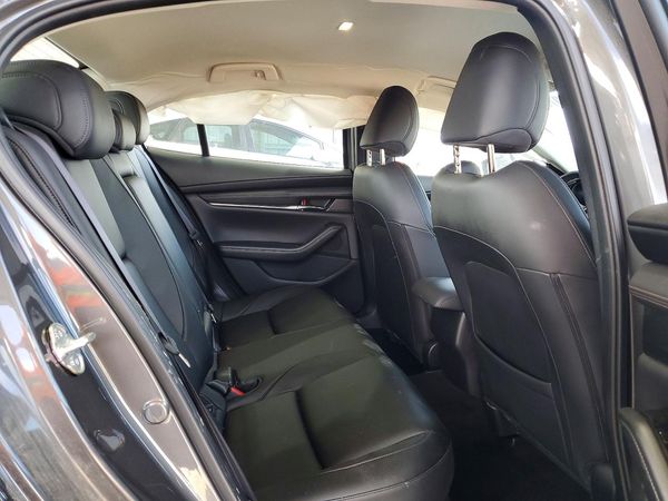 2019 MAZDA 3