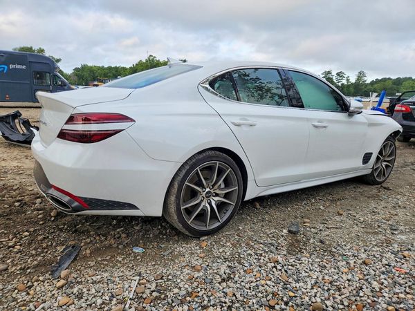 2025 GENESIS G70