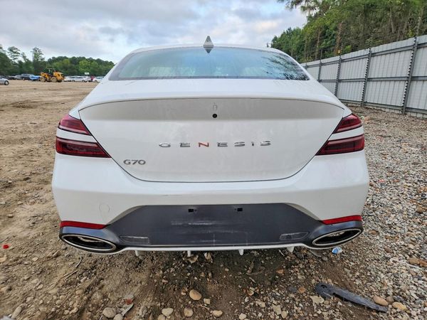 2025 GENESIS G70