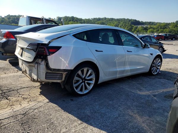 2019 TESLA MODEL 3
