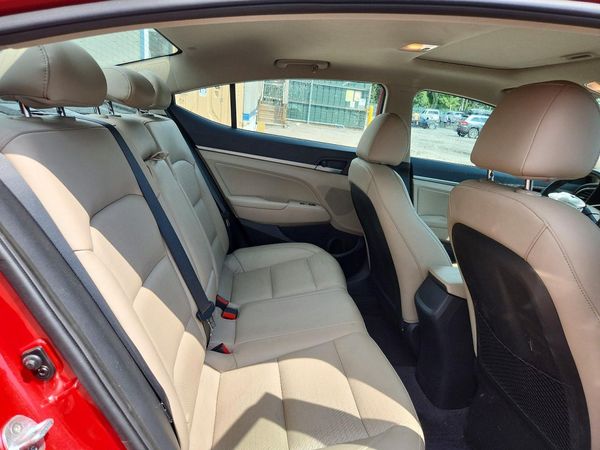 2017 HYUNDAI ELANTRA