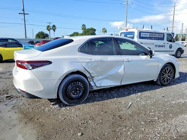 2021 TOYOTA CAMRY