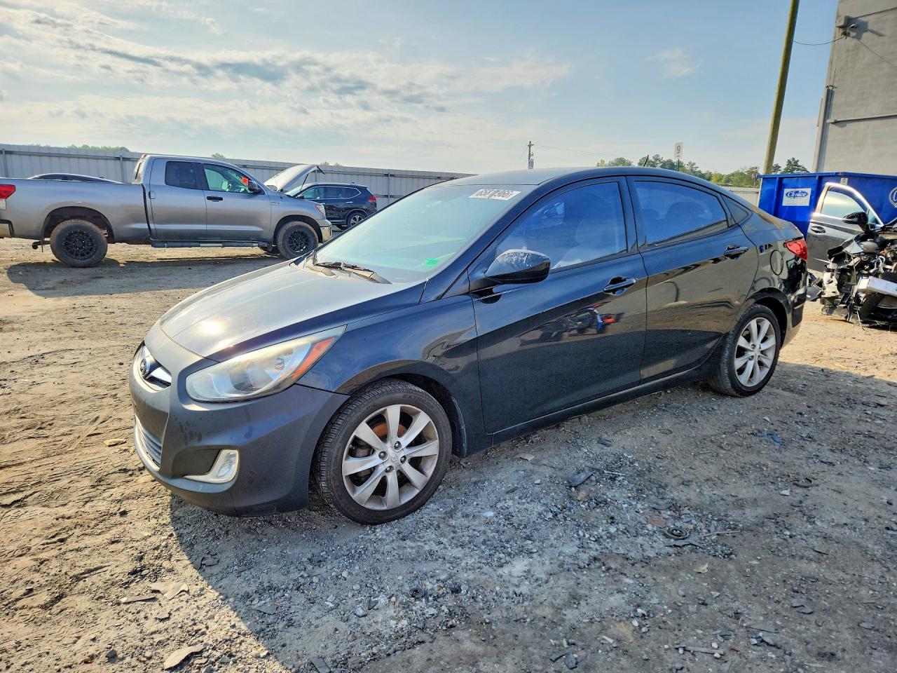 2012 HYUNDAI ACCENT GLS (Middle grade)