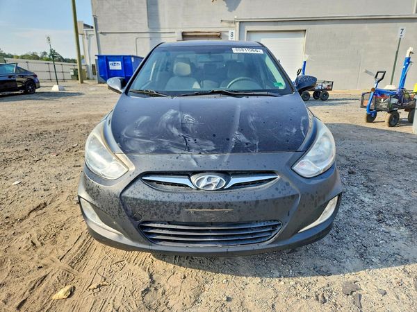 2012 HYUNDAI ACCENT GLS (Middle grade)