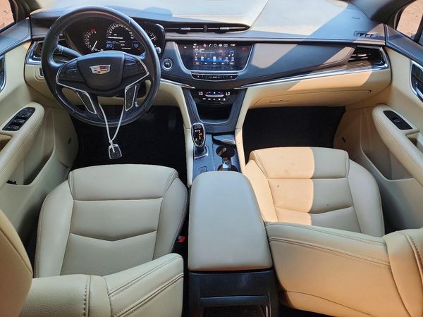 2018 CADILLAC XT5