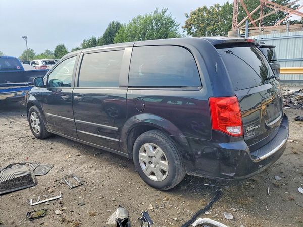 2013 DODGE GRAND CARAVAN SE